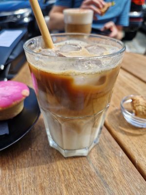 Iced Latte Kokos met kokosmelk at 'Ccino Caffetteria Paninoteca in Brielle
