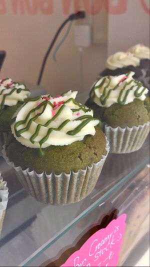 Matcha cupcakes at Bon Bon Bake Shop in Tokyo