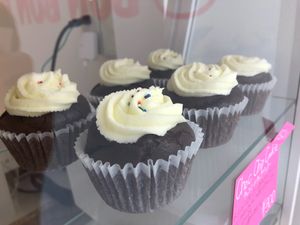 Chocolate Vanilla Cupcakes  at Bon Bon Bake Shop in Tokyo