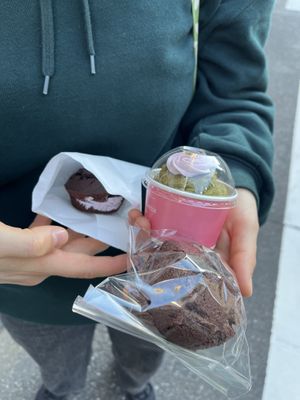   at Bon Bon Bake Shop in Tokyo