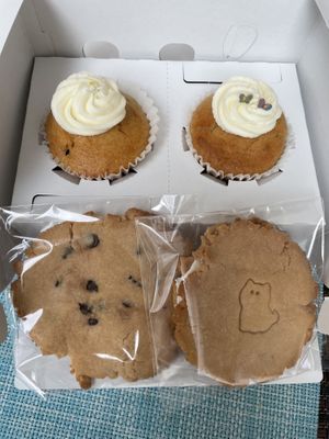   at Bon Bon Bake Shop in Tokyo