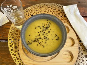 Soup of the day #Veganuary at Pimpinelas Coffe Shop Vegetariano in Santa Cruz Madeira