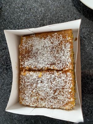 Coconut carrot cake  at Pimpinelas Coffe Shop Vegetariano in Santa Cruz Madeira