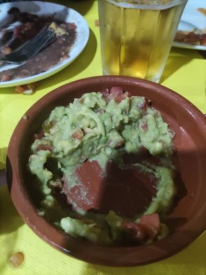 Guacamole at La Cantina Mexicana in Sevilla