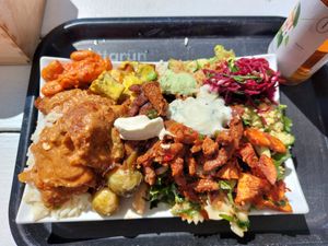 Medium sized plate at Sattgrün - Flingern in Dusseldorf