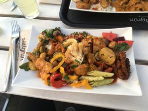 Vegan buffet at Sattgrün - Flingern in Dusseldorf