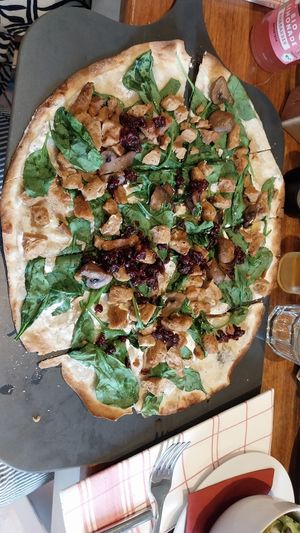 Wald und Wiese Flammkuchen at Ludwig in Bad Honnef