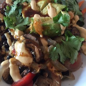 power bowl at Christopher's Kitchen in Palm Beach Gardens