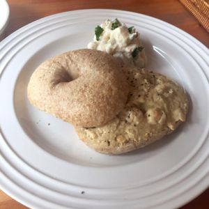 hummus and potato salad at Cafe Atl in Osaka