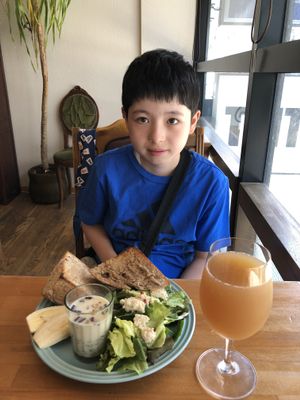 Bread set at Cafe Atl in Osaka