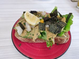 Bread with vegan tuna at Wadapartja Westerhaven in Groningen