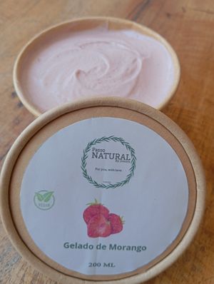 Strawberry Ice cream at Passo Natural in Luanda