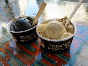 Licorice, snickers, caramel seasalt and espresso (all vegan) at Die Eisbande in Hamburg