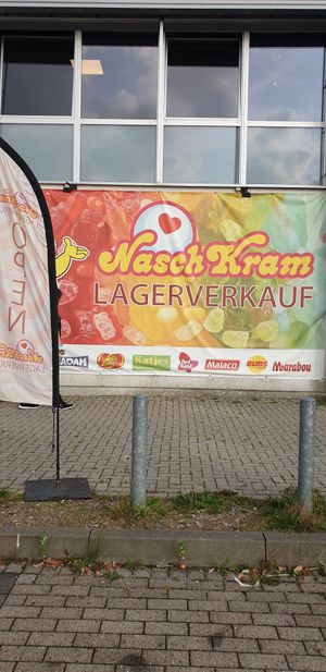 Logo at Naschkram Lagerverkauf in Kiel