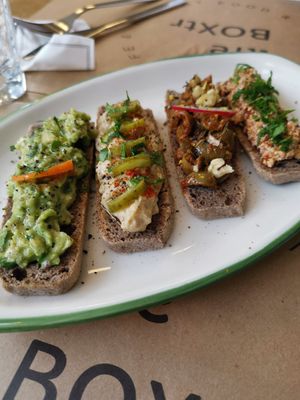 3 at Lifeboxtr in Kas