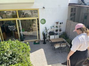 Restaurant with outdoor seating   at Lifeboxtr in Kas