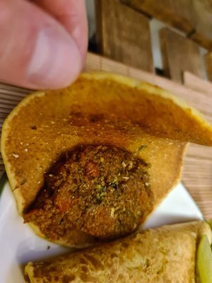 Kokoreç from Oyster mushrooms in peaflour taco at Lifeboxtr in Kas