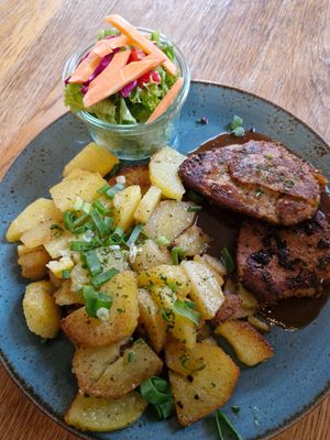 Veganes Pfeffersteak at Zum Kapellchen in Wiesbaden