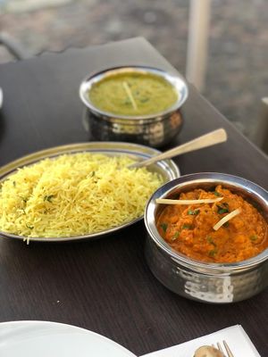 Dal Palak (vegan) & Palak Tofu (vegan)  at Desi Zaika Indisches in Aichach