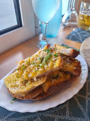 Garlic bread at Poço Azul in Sao Miguel