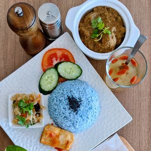 Rendang Rice Set at Loving Nature Fortunate Coffee Cafe in Central Singapore