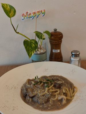 Happy meal - Mushroom Spaghetti at Loving Nature Fortunate Coffee Cafe in Central Singapore