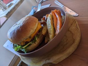 Heura burger at Sama Sama Veggie in Salou