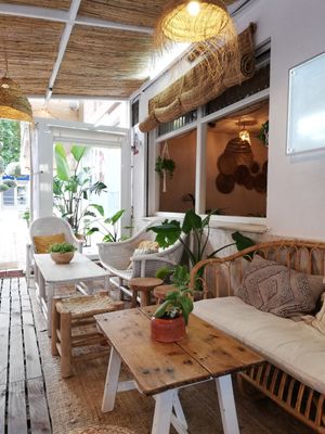 Terrassa del local at Sama Sama Veggie in Salou