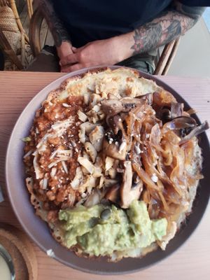 Eggs rancho(bolognesa) without eggs 😅 at Sama Sama Veggie in Salou