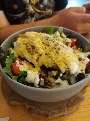 Ceaser salad at Sama Sama Veggie in Salou