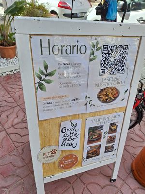 Opening hours at Sama Sama Veggie in Salou