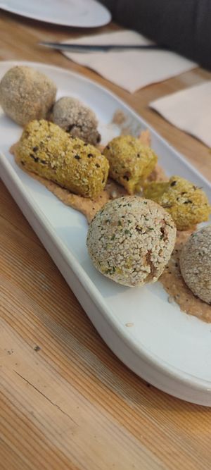 Croquetas variadas veganas #Veganuary at Sama Sama Veggie in Salou