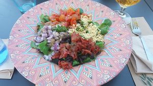 Ensalada at Bibra Real Food in Malaga