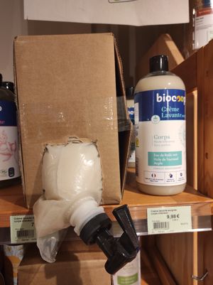 Shampoo at Biocoop in Saint-pol-de-leon