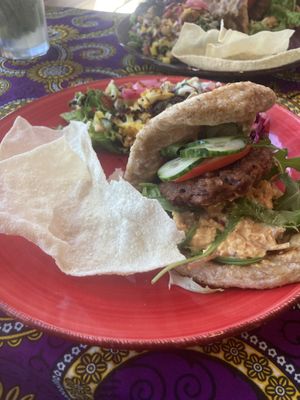 Naan burger  at Little World Kitchen in Utrecht