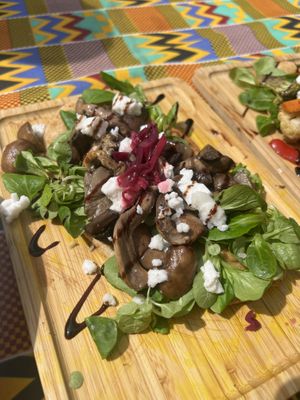mushroom focaccia (but with naan bread instead of focaccia)  at Little World Kitchen in Utrecht