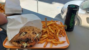  at Handwich in Thessaloniki