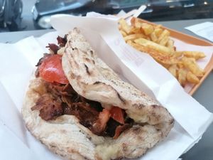 Bear Handwich at Handwich in Thessaloniki