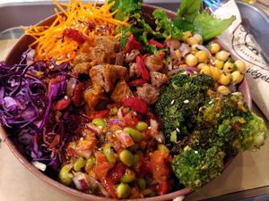 Pad thai at Copper Branch - Rue de Rennes in Paris