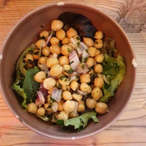 Chickpea salad at Copper Branch - Rue de Rennes in Paris