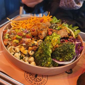 Pad Thai at Copper Branch - Rue de Rennes in Paris