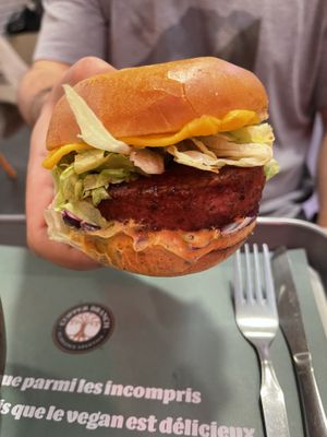 Burger   at Copper Branch - Rue de Rennes in Paris