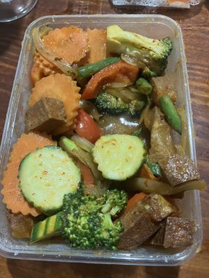 Always delicious down at Redcliffe Thai, we branched out tonight and got the spicy vegan pork and vegan duck basil. Yummy vegan calamari rings and these very nice new popcorn bite  at Thai Redcliffe in Redcliffe