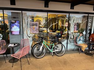 Front of the Thames at bottom of oxo tower   at La Gelatiera - OXO Tower in South East London