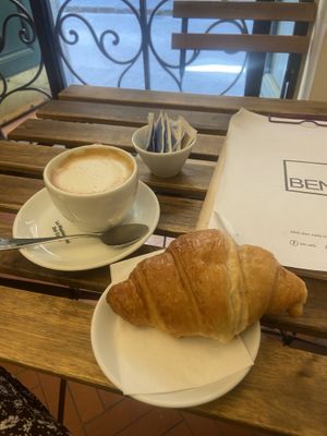 Oat cappuccino and vegan croissant for 3.50   at Ben Caffè in Florence