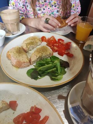  at Ben Caffè in Florence