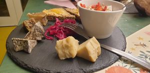 Cheese platter at Amasia in Pietrasanta