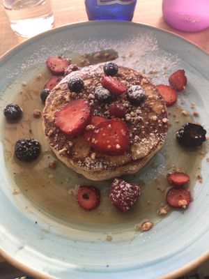 Maple syrup pancakes! ❤️  at La Mala Brunch in Sevilla