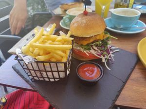  at La Mala Brunch in Sevilla