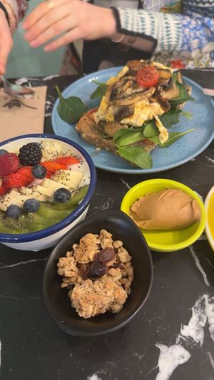   at La Mala Brunch in Sevilla